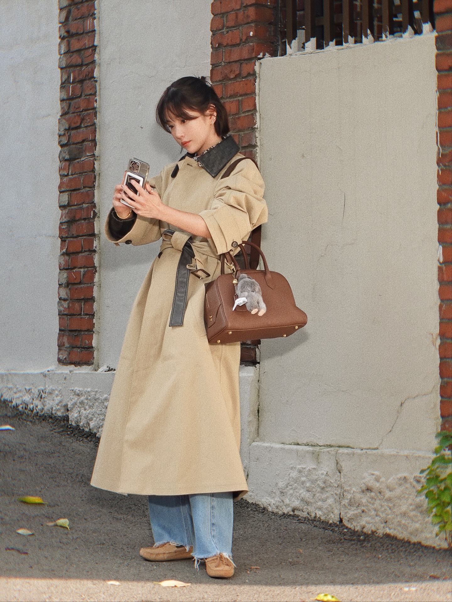 5 cách mặc quần jeans dành cho phụ nữ trên 40 tuổi: Đẹp và sang tới độ hoàn hảo- Ảnh 7. 5 cách mặc quần jeans dành cho phụ nữ trên 40 tuổi: Đẹp và sang tới độ hoàn hảo- Ảnh 7.