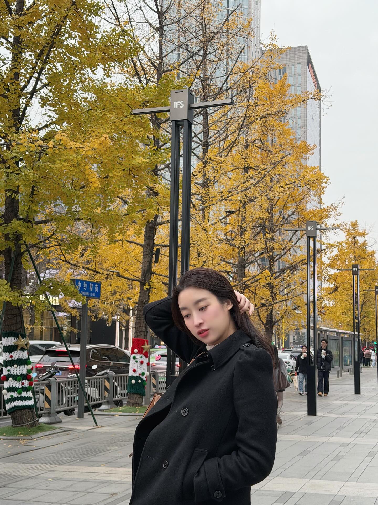 Đỗ Mỹ Linh khoe visual xinh đẹp giữa tin đồn mang thai lần 2, chồng Chủ tịch n&oacute;i 1 c&acirc;u đủ thấy cực y&ecirc;u vợ- Ảnh 3.