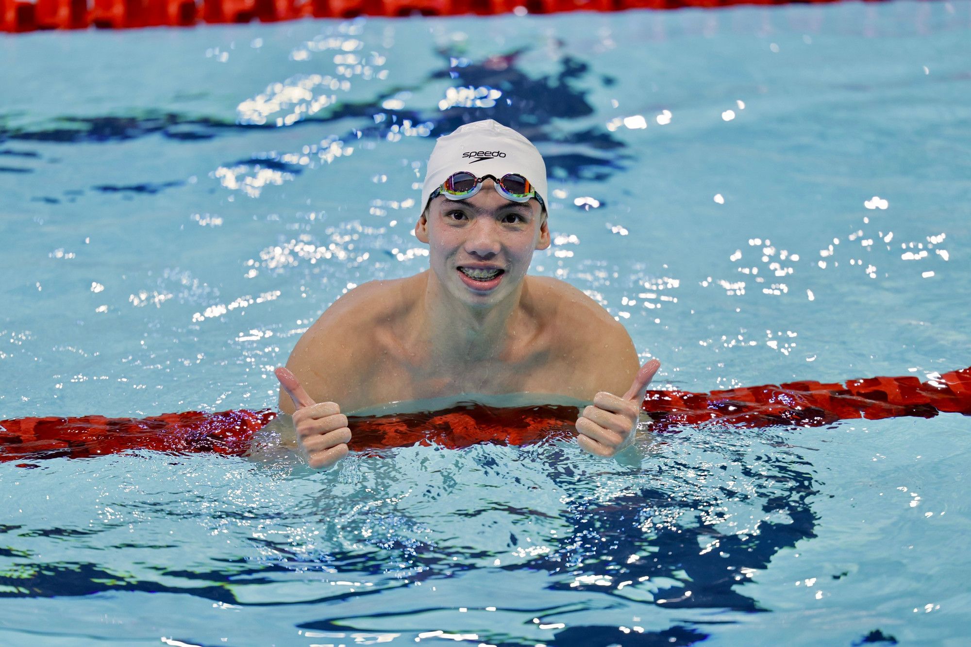 "Tiên cá" Võ Thị Mỹ Tiên thi đấu bơi 10km trên biển, nội dung khắc nghiệt nhất SEA Games- Ảnh 2. "Tiên cá" Võ Thị Mỹ Tiên thi đấu bơi 10km trên biển, nội dung khắc nghiệt nhất SEA Games- Ảnh 2.