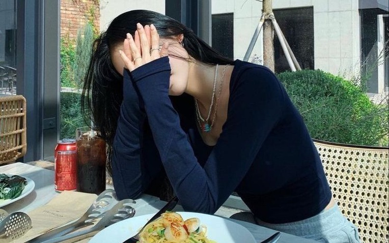 35 tuổi vẫn ti&ecirc;u tiền kiểu n&agrave;y th&igrave; hỏng- Ảnh 1.