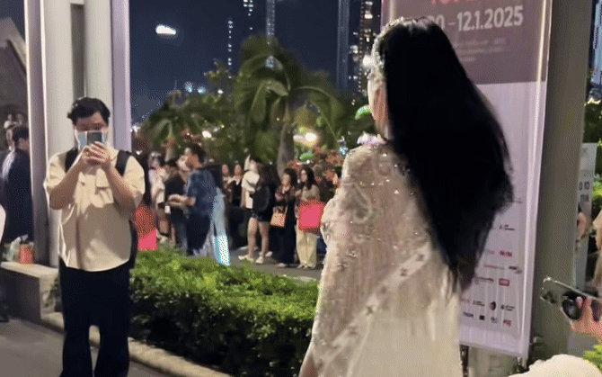 Việt Nam c&oacute; 1 mỹ nh&acirc;n đẹp đến mức chỉ ngồi cười cũng đổi đời, visual đỉnh cao g&acirc;y b&atilde;o khắp MXH Trung Quốc