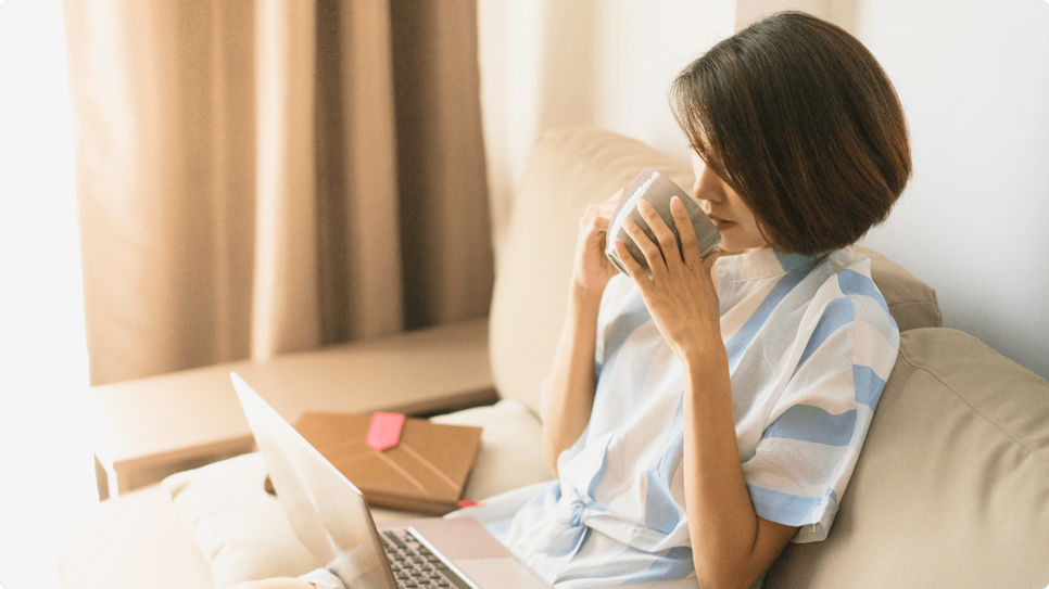 Điều &aacute;m ảnh nhất ở tuổi U50: H&ocirc;m trước chồng bị sa thải, h&ocirc;m sau tới lượt vợ!- Ảnh 2.