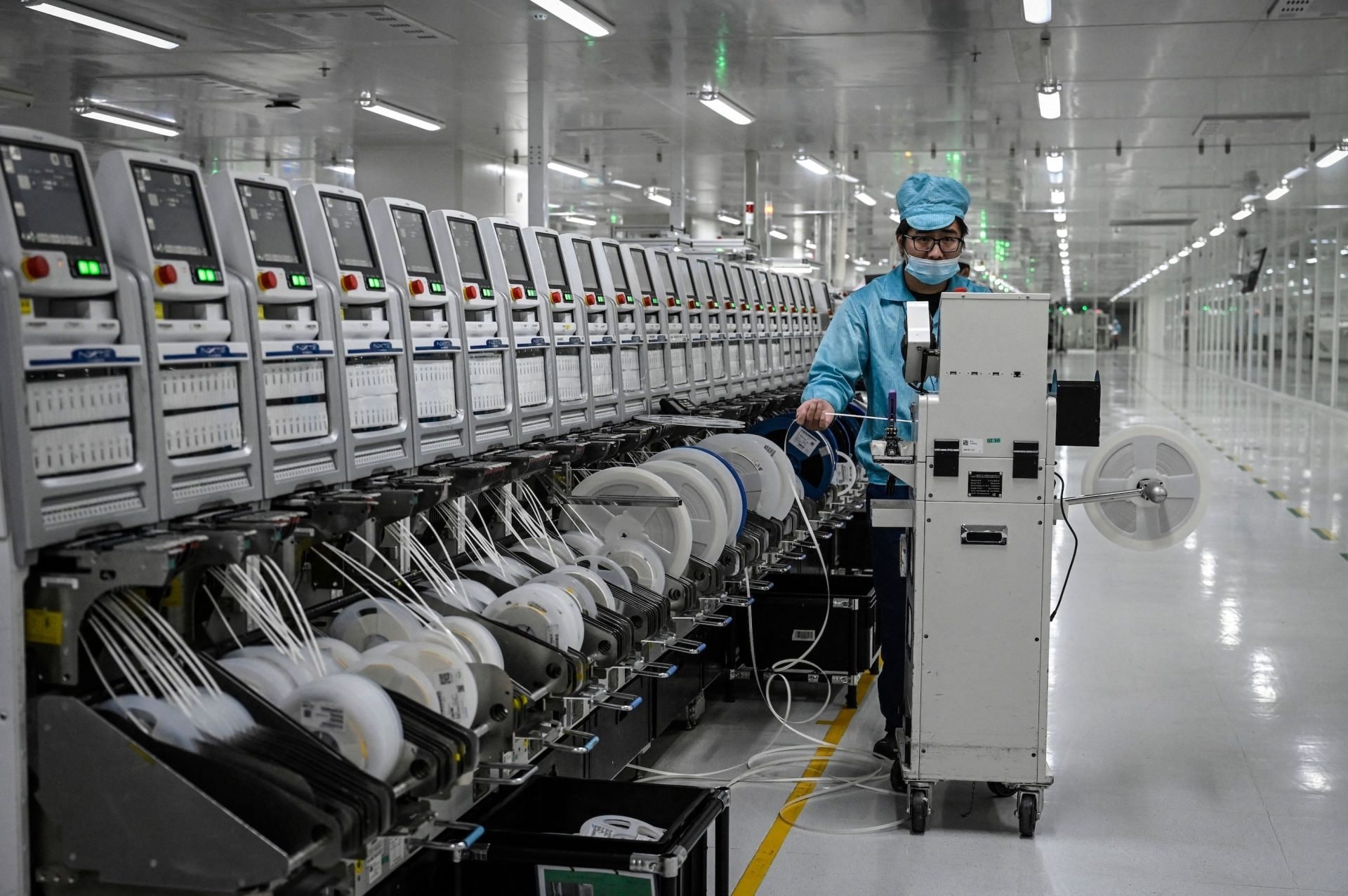 L&agrave;n s&oacute;ng doanh nghiệp th&aacute;o chạy khỏi Trung Quốc: Sony đ&oacute;ng cửa khiến 30.000 c&ocirc;ng nh&acirc;n mất việc, theo sau Toyota, Samsung, IBM- Ảnh 1.