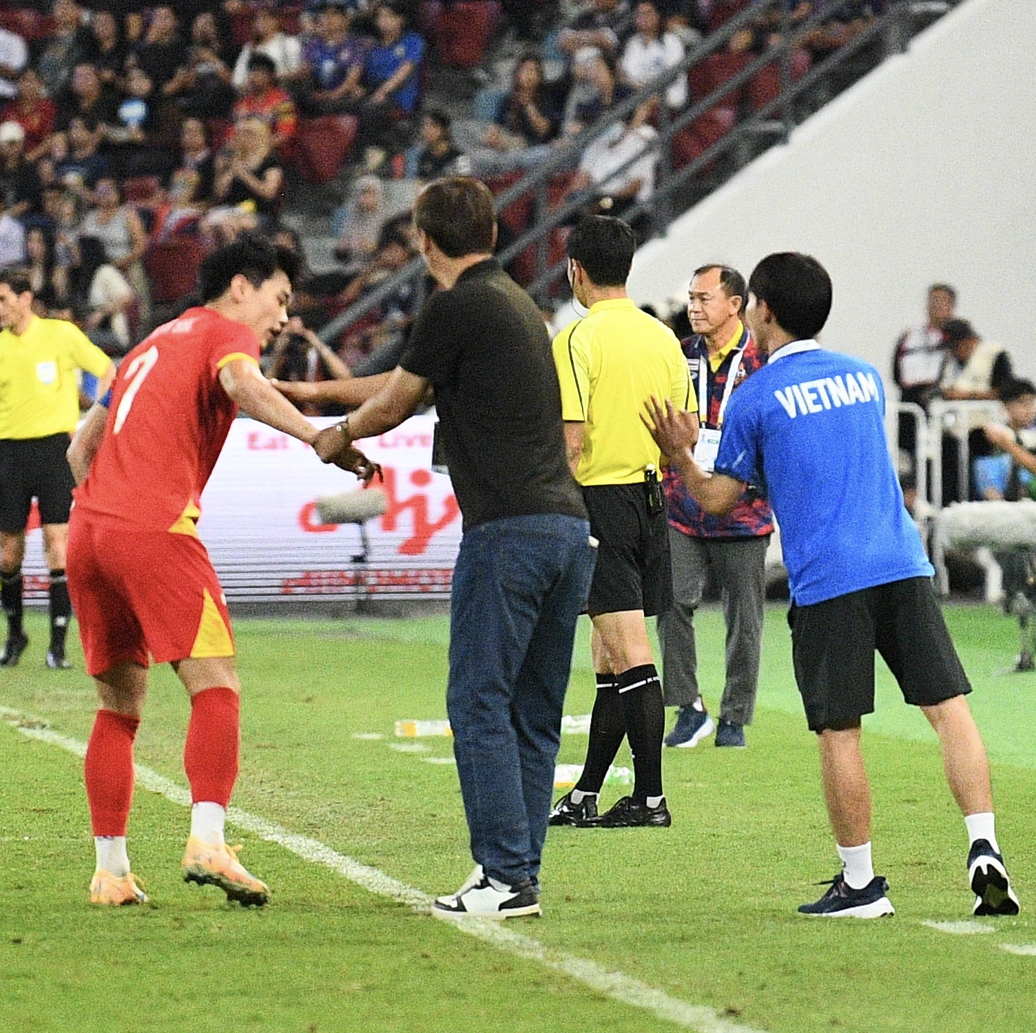 Phỏng vấn nóng ngôi sao sáng nhất U22 Việt Nam - Đình Bắc: Phỏng vấn nóng ngôi sao sáng nhất U22 Việt Nam - Đình Bắc: