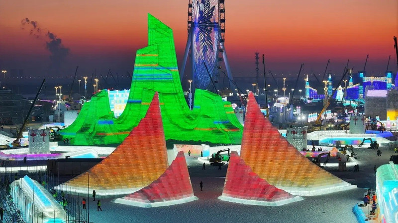 Choáng ngợp trước công viên băng tuyết lớn nhất hành tinh- Ảnh 6. Choáng ngợp trước công viên băng tuyết lớn nhất hành tinh- Ảnh 6.