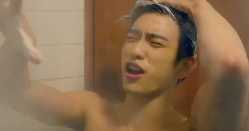 Ph&oacute; Gi&aacute;m đốc bệnh viện Th&aacute;i Lan cảnh b&aacute;o 3 th&oacute;i quen dễ g&acirc;y đột quỵ v&agrave;o m&ugrave;a lạnh, người Việt hầu như đều mắc- Ảnh 1.