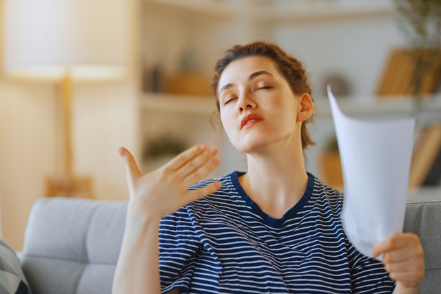 T&ocirc;i đ&atilde; sống gần 20 năm trong một cơ thể kh&aacute;c, kể từ ng&agrave;y bước v&agrave;o m&atilde;n kinh sớm khi mới 29 tuổi- Ảnh 4.