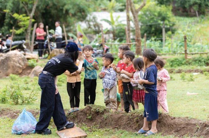 Quảng Ng&atilde;i r&agrave; so&aacute;t c&aacute;c tổ chức li&ecirc;n quan dự &aacute;n "Nu&ocirc;i em"- Ảnh 1.