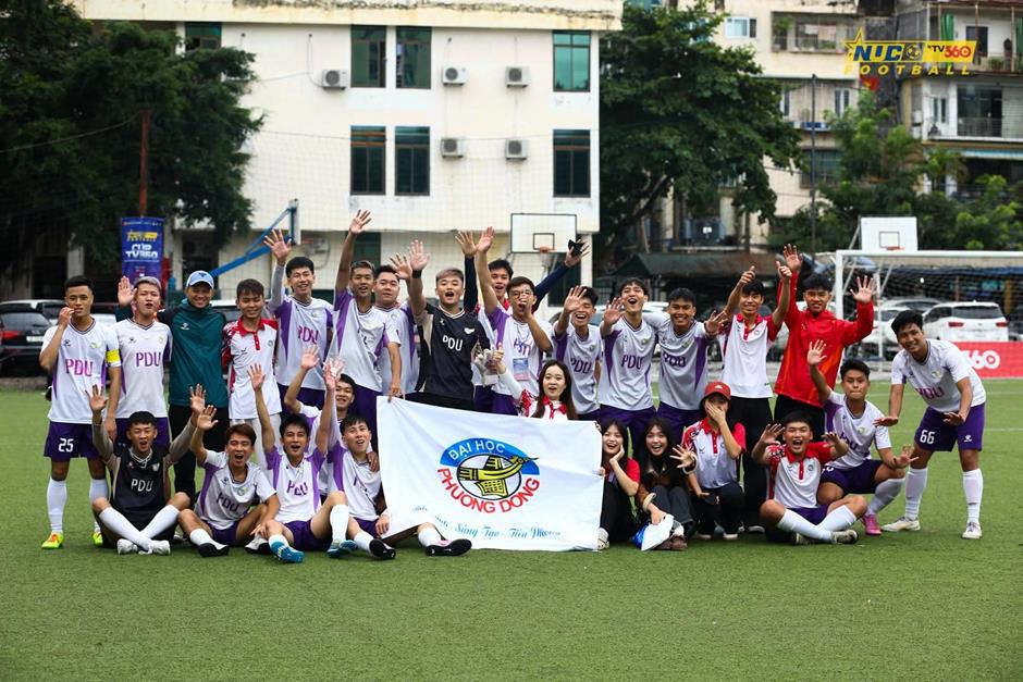 Tân binh Phương Đông gây sốc: Mang chất “phủi Hà Nội” vào sân chơi lớn nhất của bóng đá sinh viên!- Ảnh 1. Tân binh Phương Đông gây sốc: Mang chất “phủi Hà Nội” vào sân chơi lớn nhất của bóng đá sinh viên!- Ảnh 1.