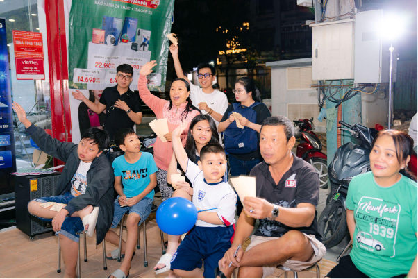 Cầm l&ograve;ng hổng đặng với loạt hoạt động cực x&ocirc;m tại Awesome Immersive Tour- Ảnh 3.