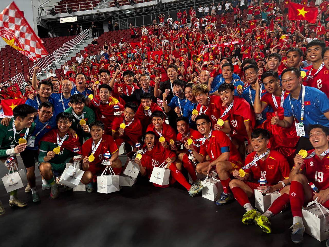 Độc lạ U22 Việt Nam: Độc lạ U22 Việt Nam: