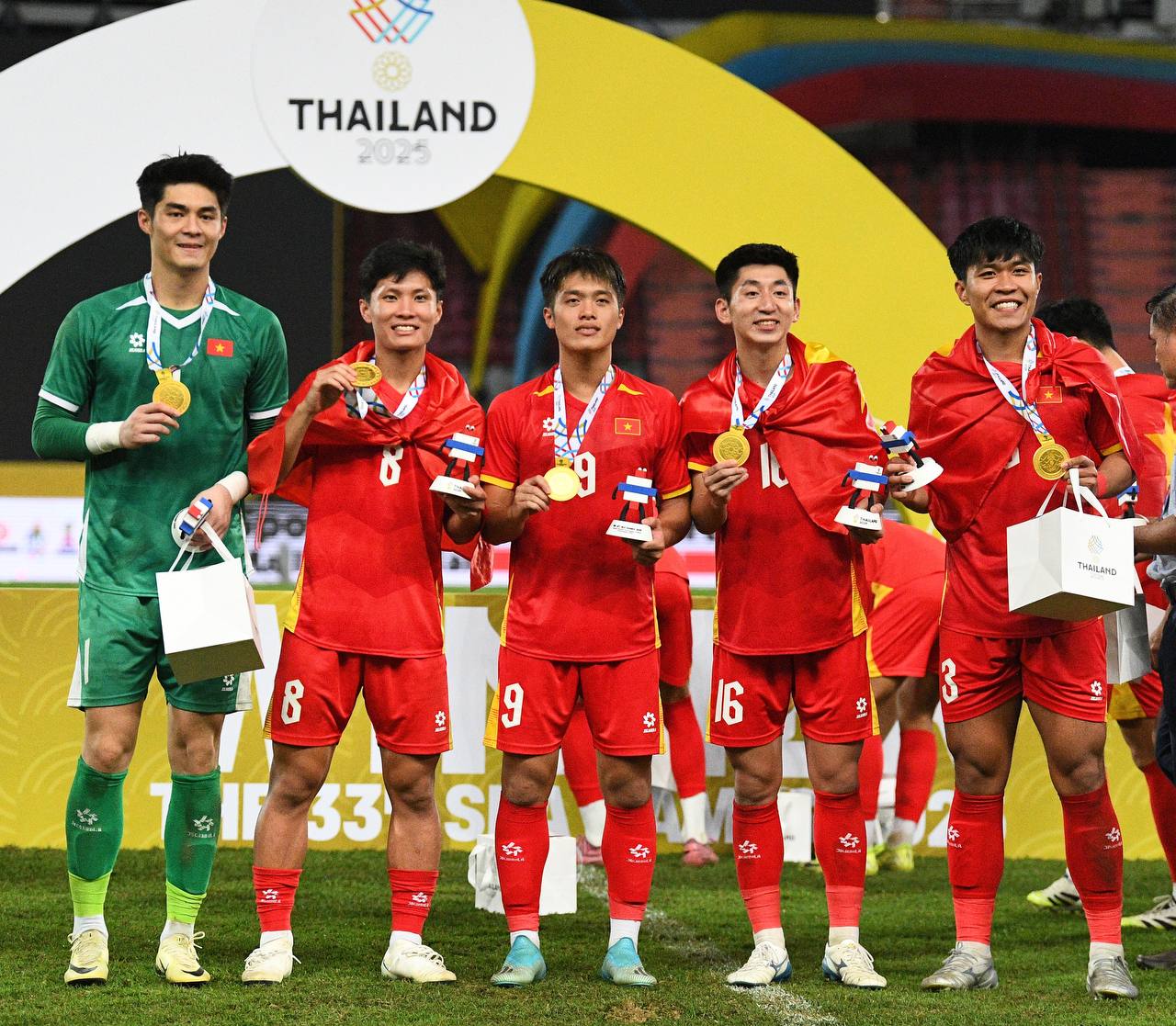 Độc lạ U22 Việt Nam: Độc lạ U22 Việt Nam: