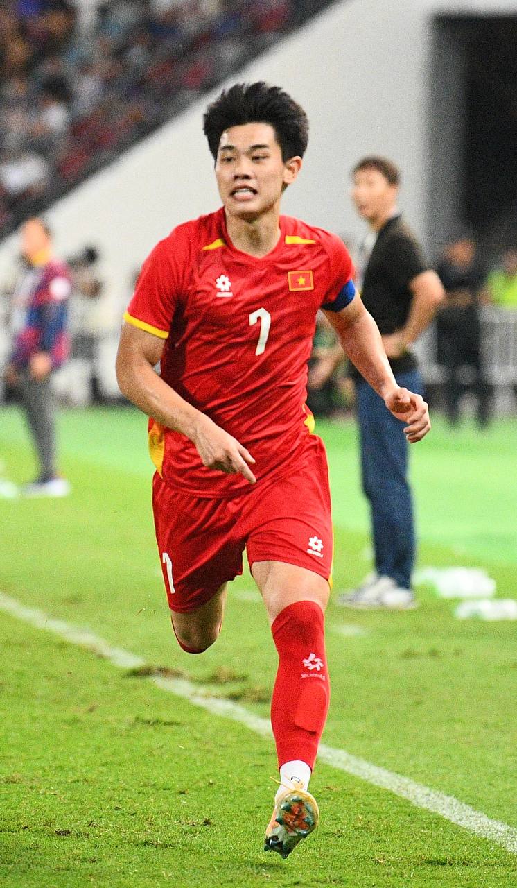 Phỏng vấn nóng ngôi sao sáng nhất U22 Việt Nam - Đình Bắc: Phỏng vấn nóng ngôi sao sáng nhất U22 Việt Nam - Đình Bắc: