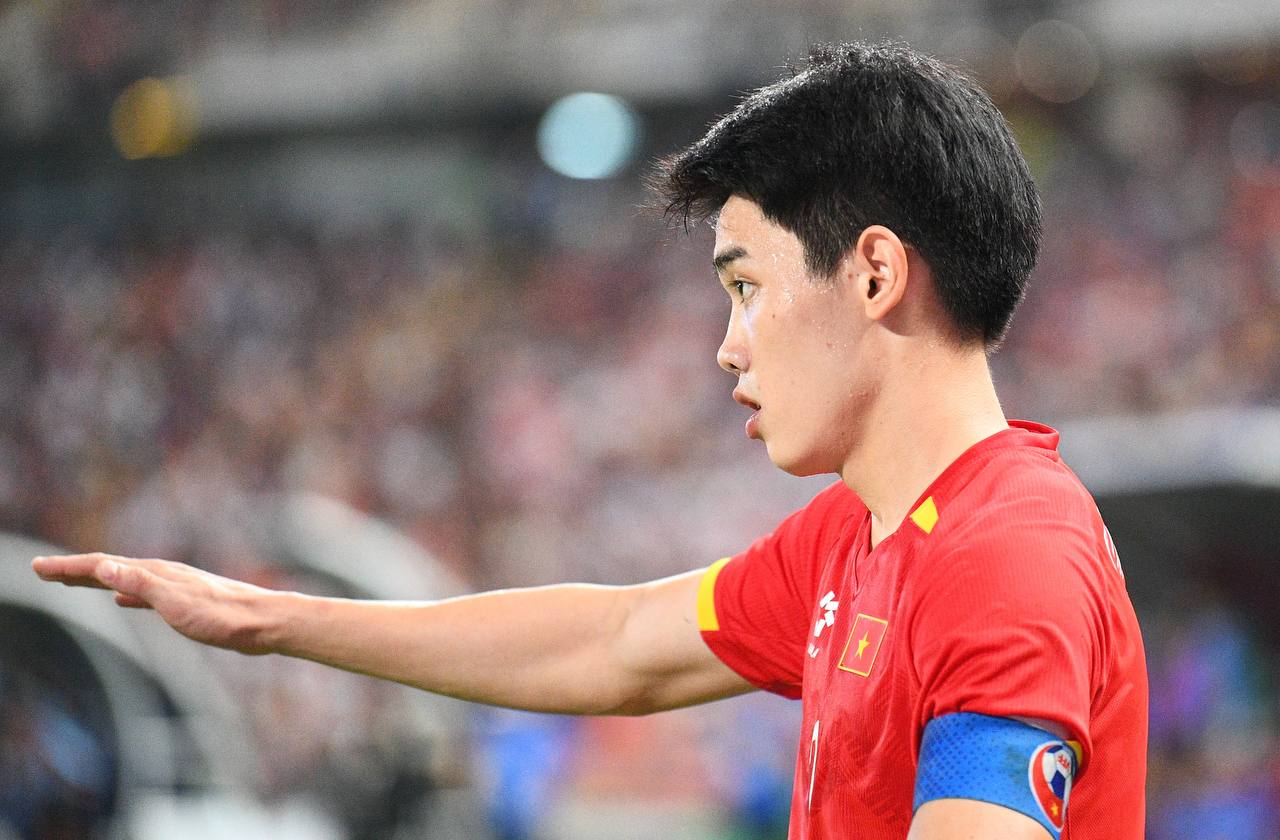 Phỏng vấn nóng ngôi sao sáng nhất U22 Việt Nam - Đình Bắc: Phỏng vấn nóng ngôi sao sáng nhất U22 Việt Nam - Đình Bắc: