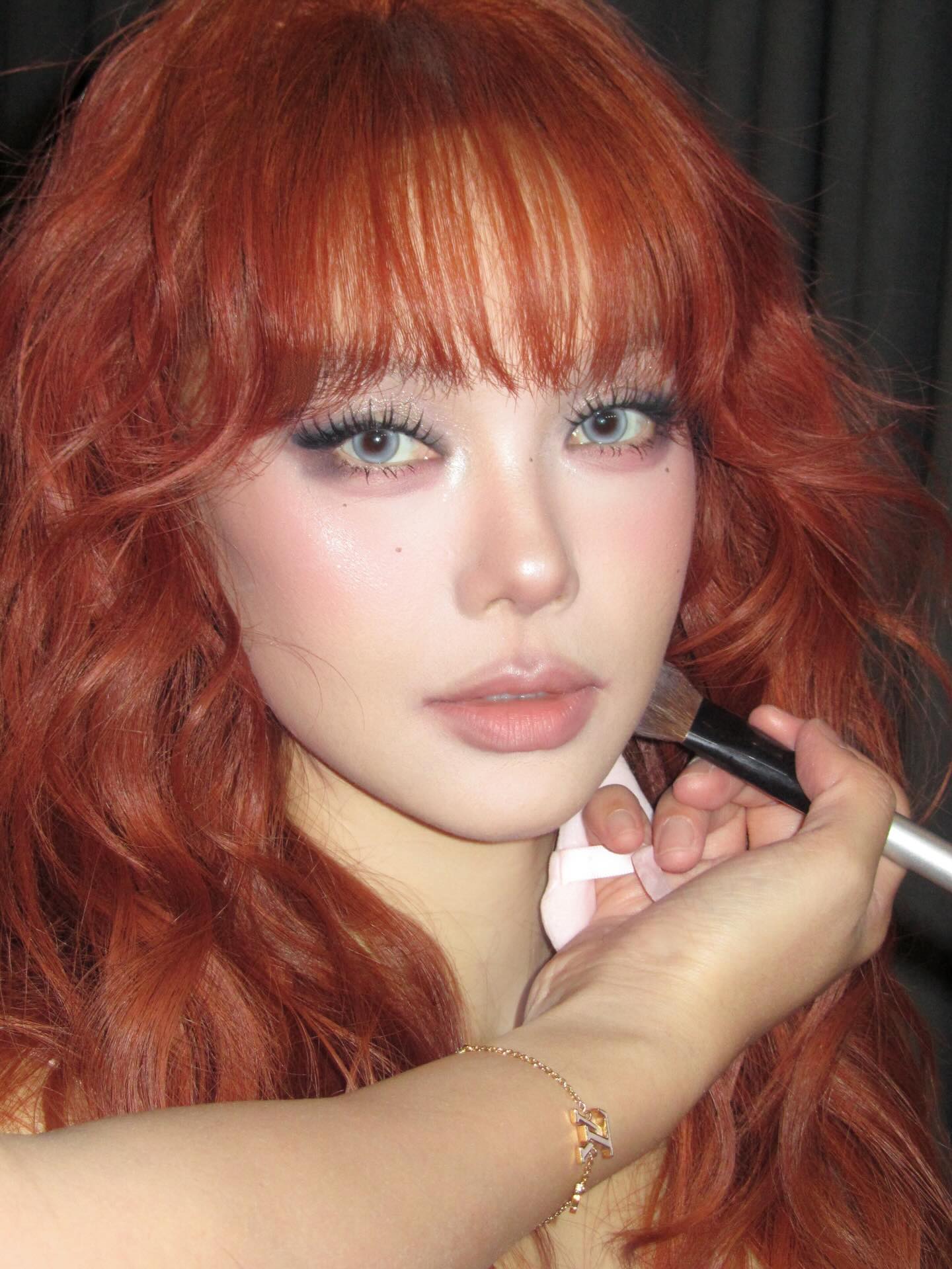 Minh Hằng giống Lisa tuyệt đối!- Ảnh 3. Minh Hằng giống Lisa tuyệt đối!- Ảnh 3.