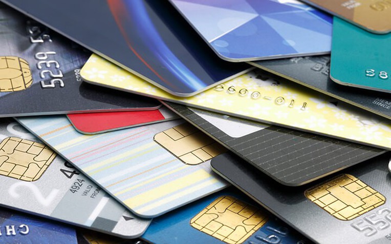 Hạn ch&oacute;t 25/12: Ng&acirc;n h&agrave;ng cấp lại thẻ ATM miễn ph&iacute; cho chủ thẻ đầu số dưới đ&acirc;y, h&atilde;y ch&uacute; &yacute;- Ảnh 1.