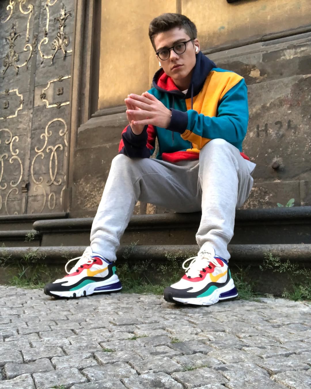 Bàng hoàng tin nam diễn viên điển trai vừa qua đời đột ngột vì tai nạn xe máy ở tuổi 31- Ảnh 3. Bàng hoàng tin nam diễn viên điển trai vừa qua đời đột ngột vì tai nạn xe máy ở tuổi 31- Ảnh 3.