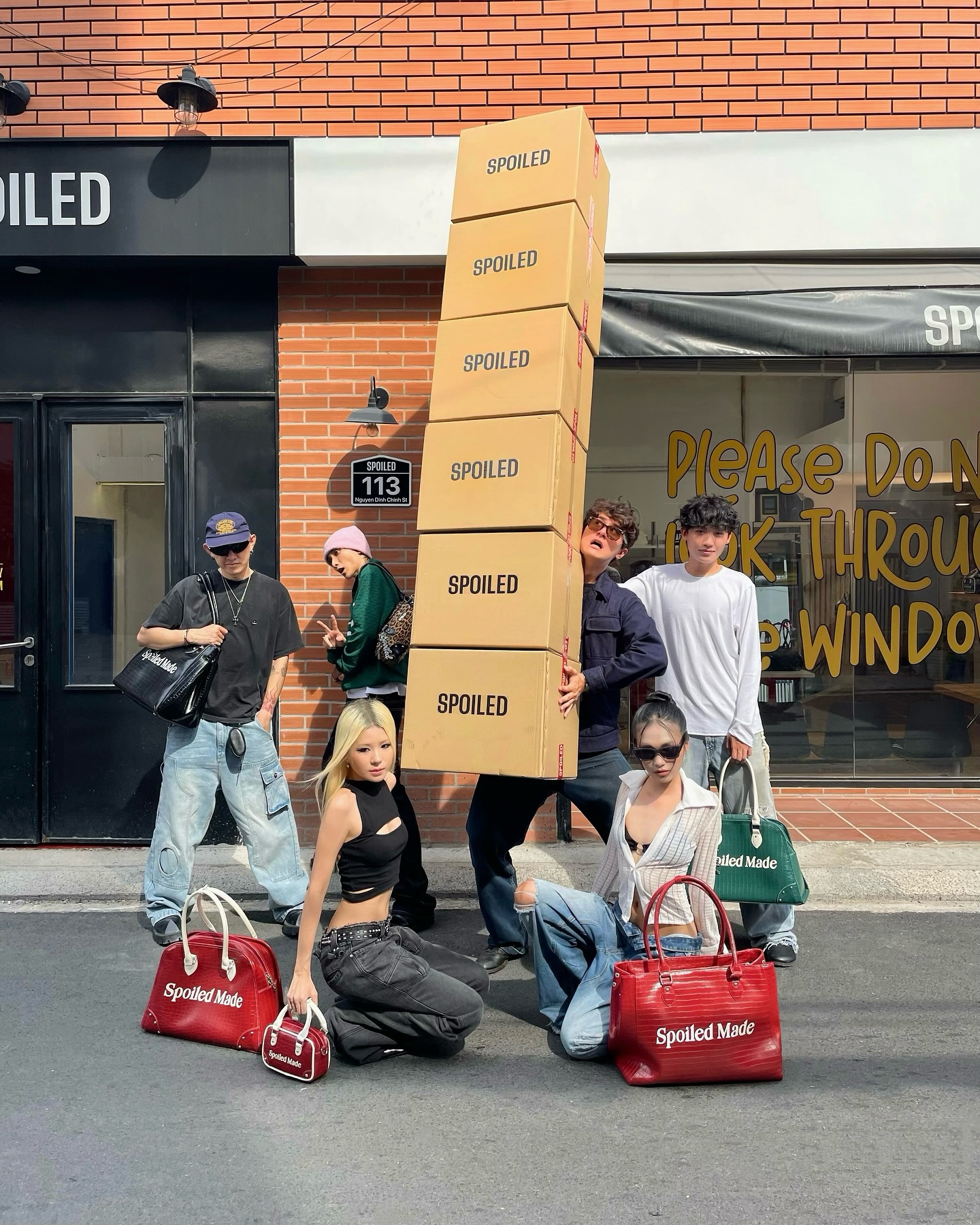 Super B&F Brand: 5 c&aacute;i t&ecirc;n định h&igrave;nh phong c&aacute;ch giới trẻ tại WeYoung 2025- Ảnh 9.