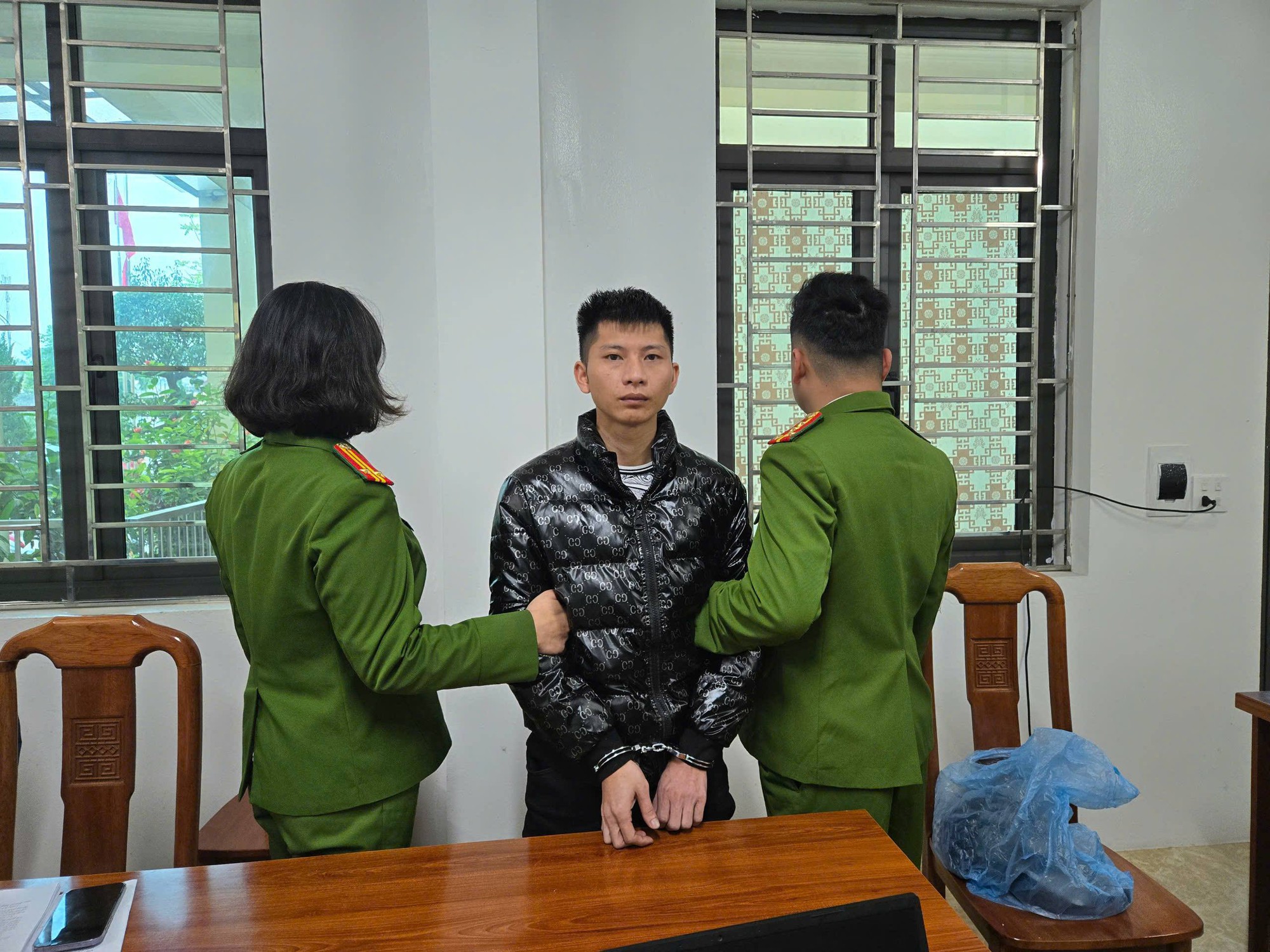 Bất ngờ gia cảnh của Tiktoker Long Tổng vừa bị bắt- Ảnh 1.