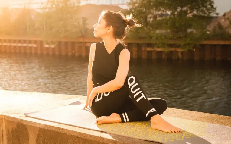 Ngo&agrave;i 50 tuổi, t&ocirc;i mới hiểu: Sống l&acirc;u kh&ocirc;ng nằm ở b&iacute; quyết lớn lao, m&agrave; ở những điều rất nhỏ mỗi ng&agrave;y- Ảnh 1.