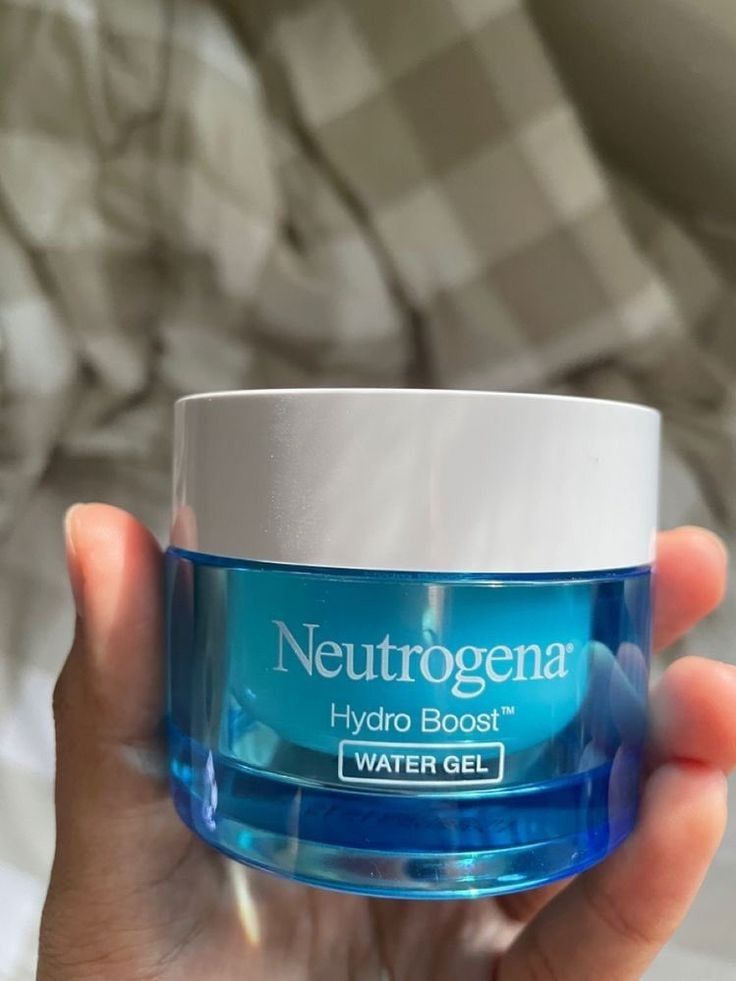 5 kem dưỡng tốt nhất cho da dầu mụn: Mỏng mướt, nhẹ như l&ocirc;ng hồng, kh&ocirc;ng b&iacute; tắc lỗ ch&acirc;n l&ocirc;ng- Ảnh 2.