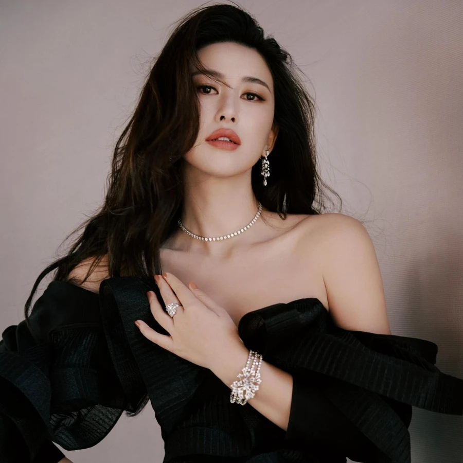 &ldquo;C&ocirc;ng ch&uacute;a Bắc Kinh&rdquo; chạm mốc 80kg sau sinh, giảm 25kg kh&ocirc;ng cần tập thể dục khắc nghiệt- Ảnh 1.