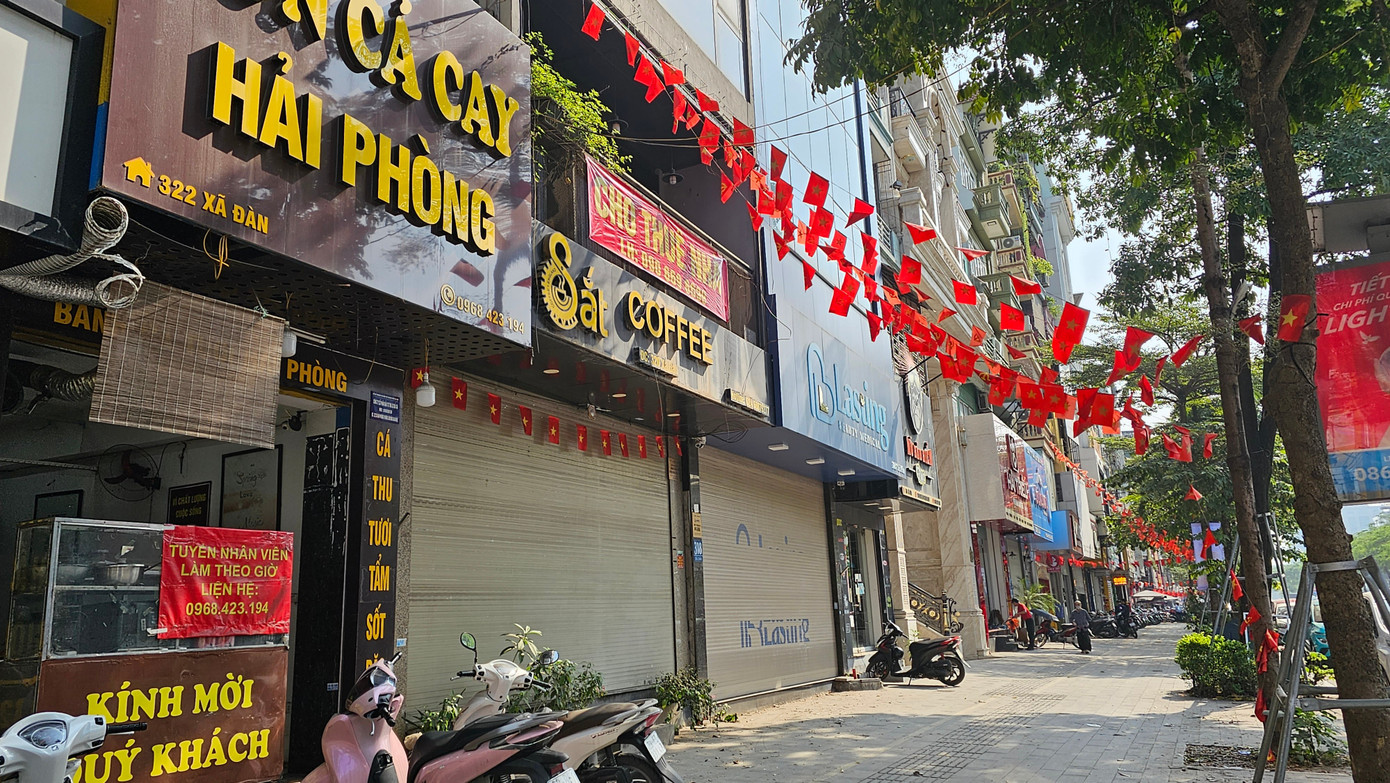 Cảnh nh&agrave; mặt phố cho thu&ecirc; tại "đất v&agrave;ng" H&agrave; Nội ế kh&aacute;ch dịp cuối năm- Ảnh 2.