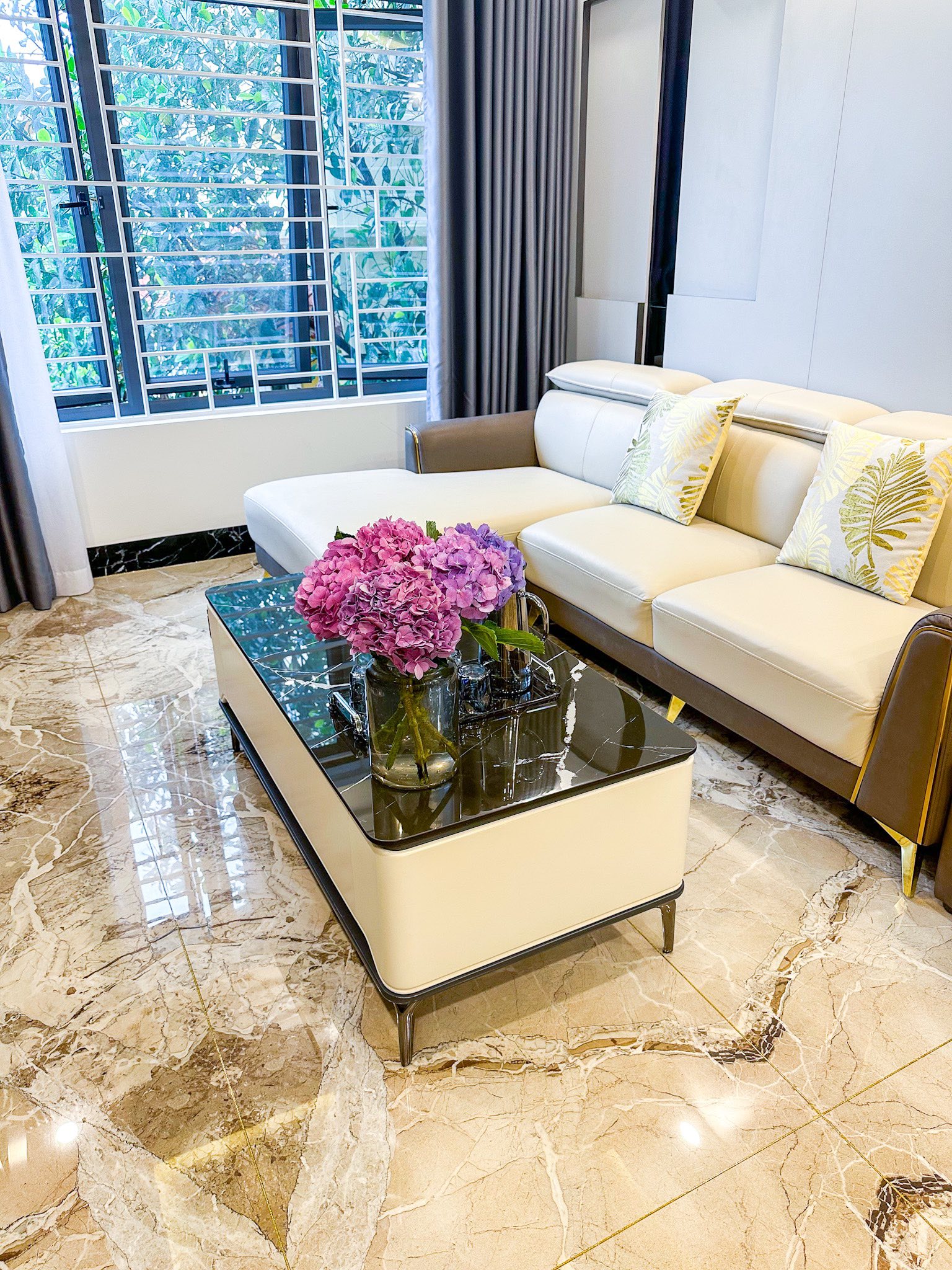 Mẹ 2 con dọn 6 tầng nhà chỉ 1 tiếng mỗi ngày: Nhờ một “chiêu” đơn giản mà tầng nào cũng sạch thơm bóng loáng- Ảnh 3. Mẹ 2 con dọn 6 tầng nhà chỉ 1 tiếng mỗi ngày: Nhờ một “chiêu” đơn giản mà tầng nào cũng sạch thơm bóng loáng- Ảnh 3.