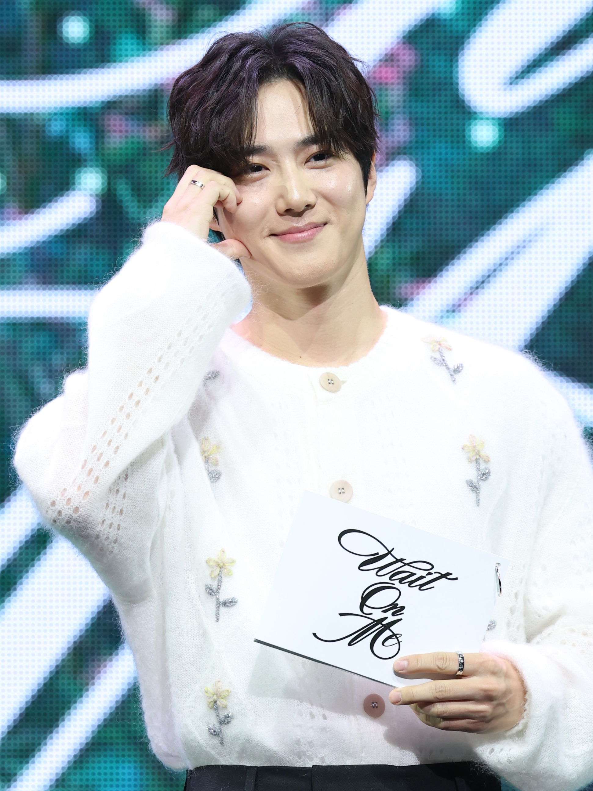 Sao hạng A hết thời: Ế v&eacute; đến mức hủy show, phải &ldquo;ph&ocirc;ng bạt&rdquo; cả đ&aacute;m đ&ocirc;ng tham dự- Ảnh 3.