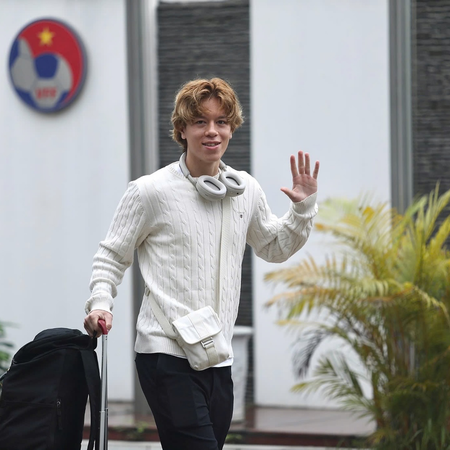 Đội h&igrave;nh U22 Việt Nam "xả vai" cầu thủ: N&oacute;i l&agrave; diễn vi&ecirc;n hay người mẫu chắc cũng tin!- Ảnh 18.