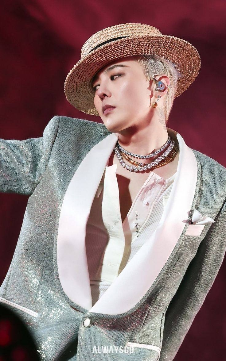 G-Dragon s&aacute;nh đ&ocirc;i c&ugrave;ng tiểu thư t&agrave;i phiệt sinh năm 2000- Ảnh 5.