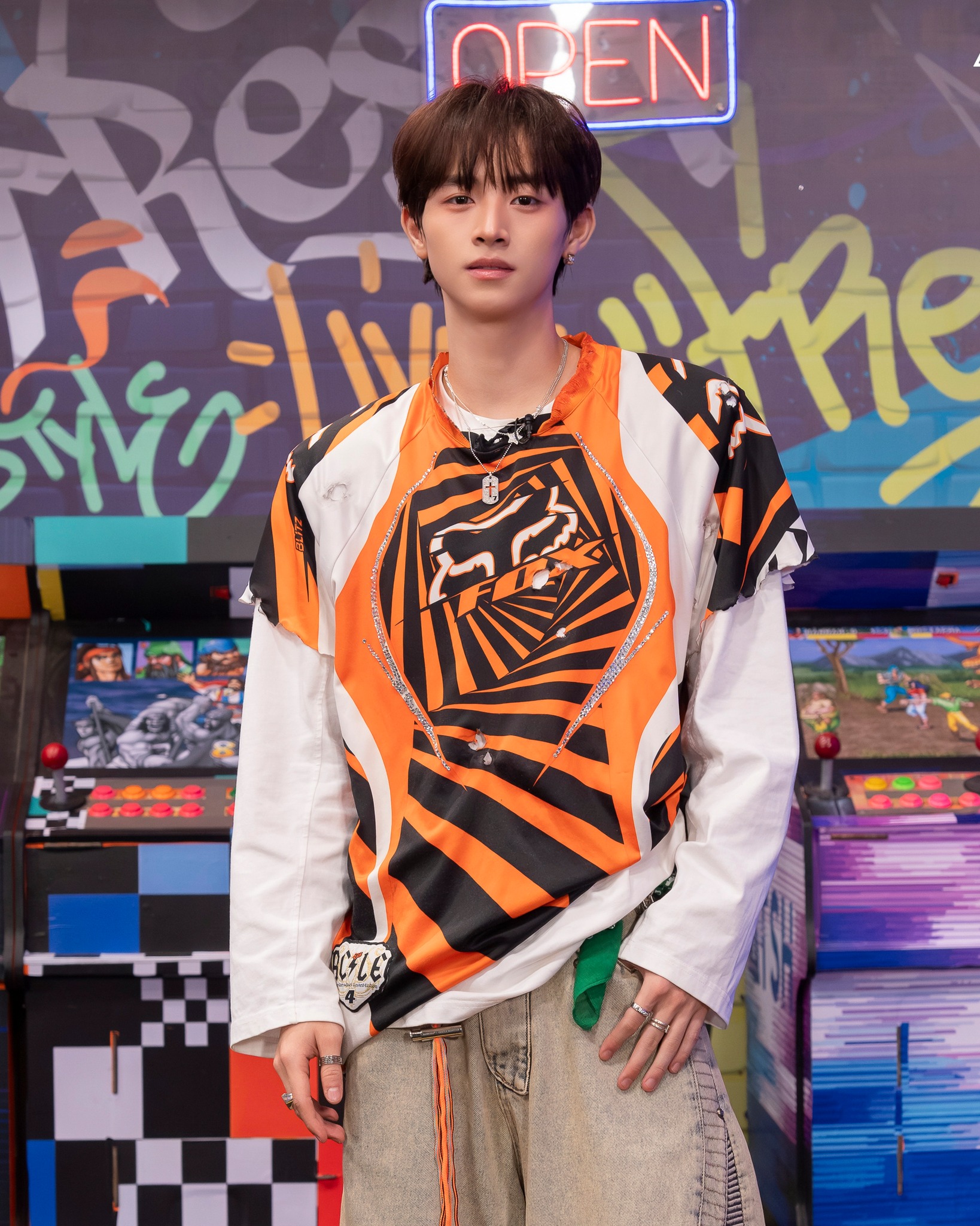 Thảm đỏ hot nhất cuối tuần n&agrave;y: Chi Pu - Bảo Anh mở đại hội nhan sắc, h&agrave;ng chục nghệ sĩ đổ bộ- Ảnh 3.