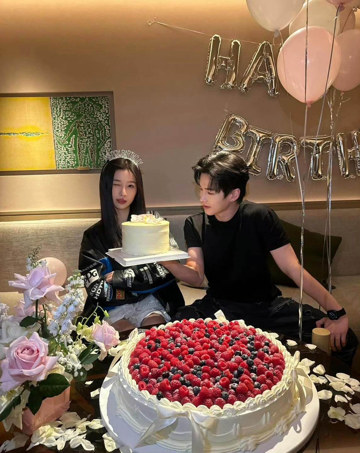 Cảnh 18+ thô thiển nhất phim Trung Quốc: Nữ chính làm 1 hành động khiến ai nấy rùng mình- Ảnh 1. Cảnh 18+ thô thiển nhất phim Trung Quốc: Nữ chính làm 1 hành động khiến ai nấy rùng mình- Ảnh 1.