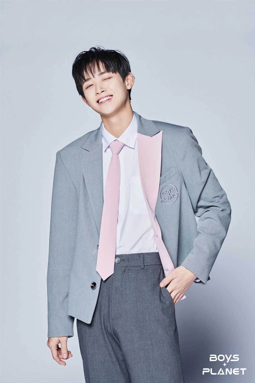 Anh Trai 1 triệu vote như đ&atilde; sống qua 6 cuộc đời: Từ kh&oacute;a tu m&ugrave;a h&egrave; đến thực tập sinh Kpop, v&agrave; giờ l&agrave; t&acirc;n binh hot nhất Vbiz- Ảnh 3.