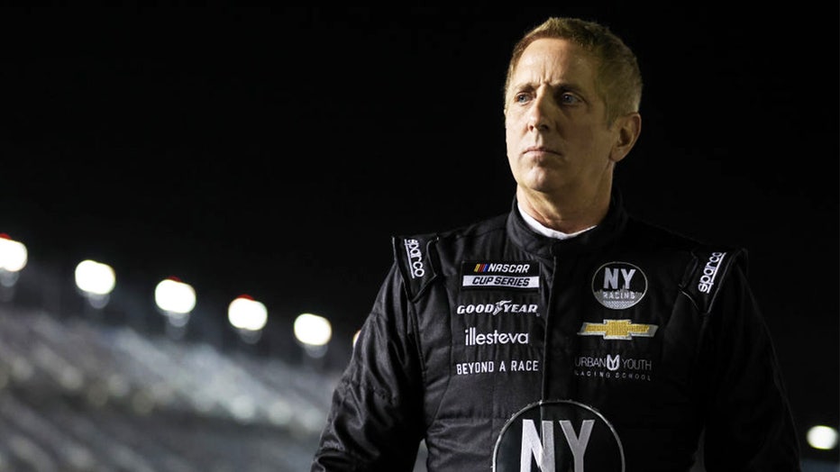 Vụ rơi m&aacute;y bay r&uacute;ng động Mỹ: Danh t&iacute;nh ng&ocirc;i sao thể thao thiệt mạng c&ugrave;ng vợ v&agrave; 2 con nhỏ chỉ v&agrave;i ng&agrave;y trước sinh nhật- Ảnh 1.