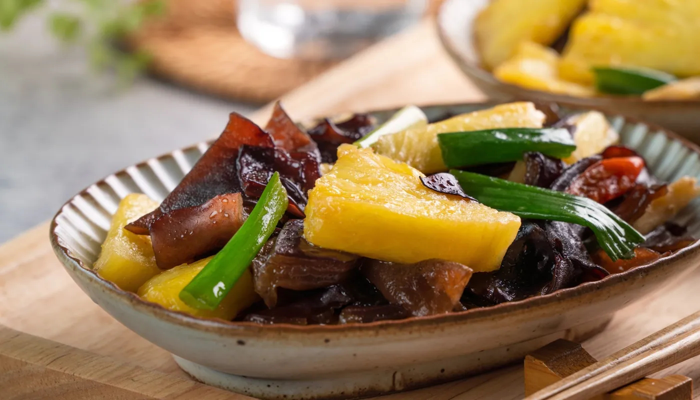 Loại "rau sạch từ rừng" kh&ocirc;ng bao giờ bị phun thuốc trừ s&acirc;u, người Việt ăn nhiều nhưng nhớ 1 điều để kh&ocirc;ng phản t&aacute;c dụng- Ảnh 1.