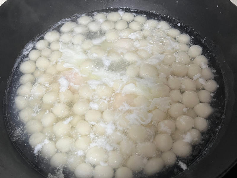 Đ&acirc;y mới l&agrave; m&oacute;n ăn tốt nhất cho phụ nữ v&agrave;o m&ugrave;a đ&ocirc;ng hơn cả sữa v&agrave; tổ yến: Rẻ tiền lại bổ kh&iacute; huyết v&agrave; giữ ấm- Ảnh 3.