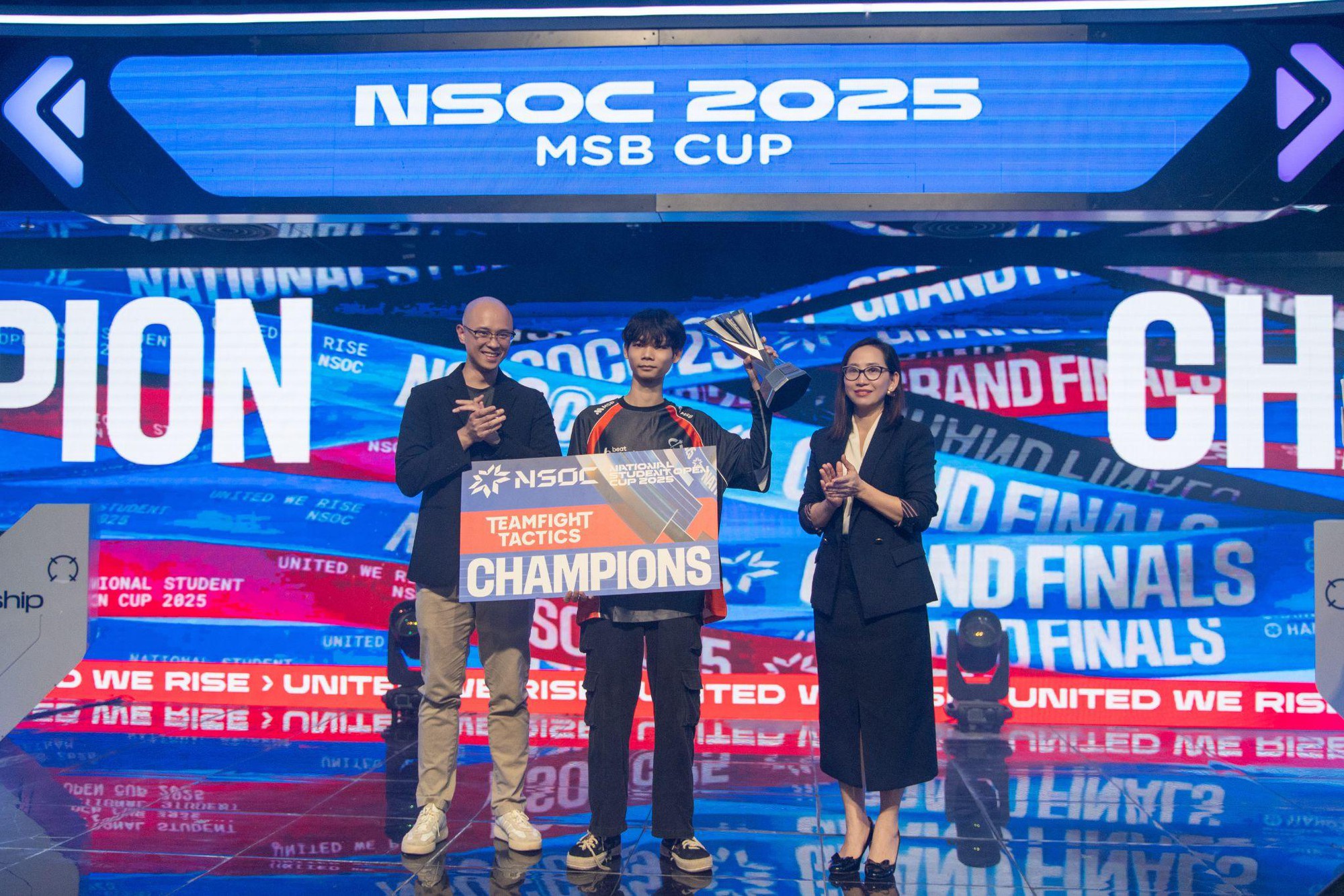 Wake-up 247 tiếp sức cho sinh vi&ecirc;n tr&ecirc;n h&agrave;nh tr&igrave;nh chinh phục đỉnh cao eSports tại NSOC 2025- Ảnh 2.