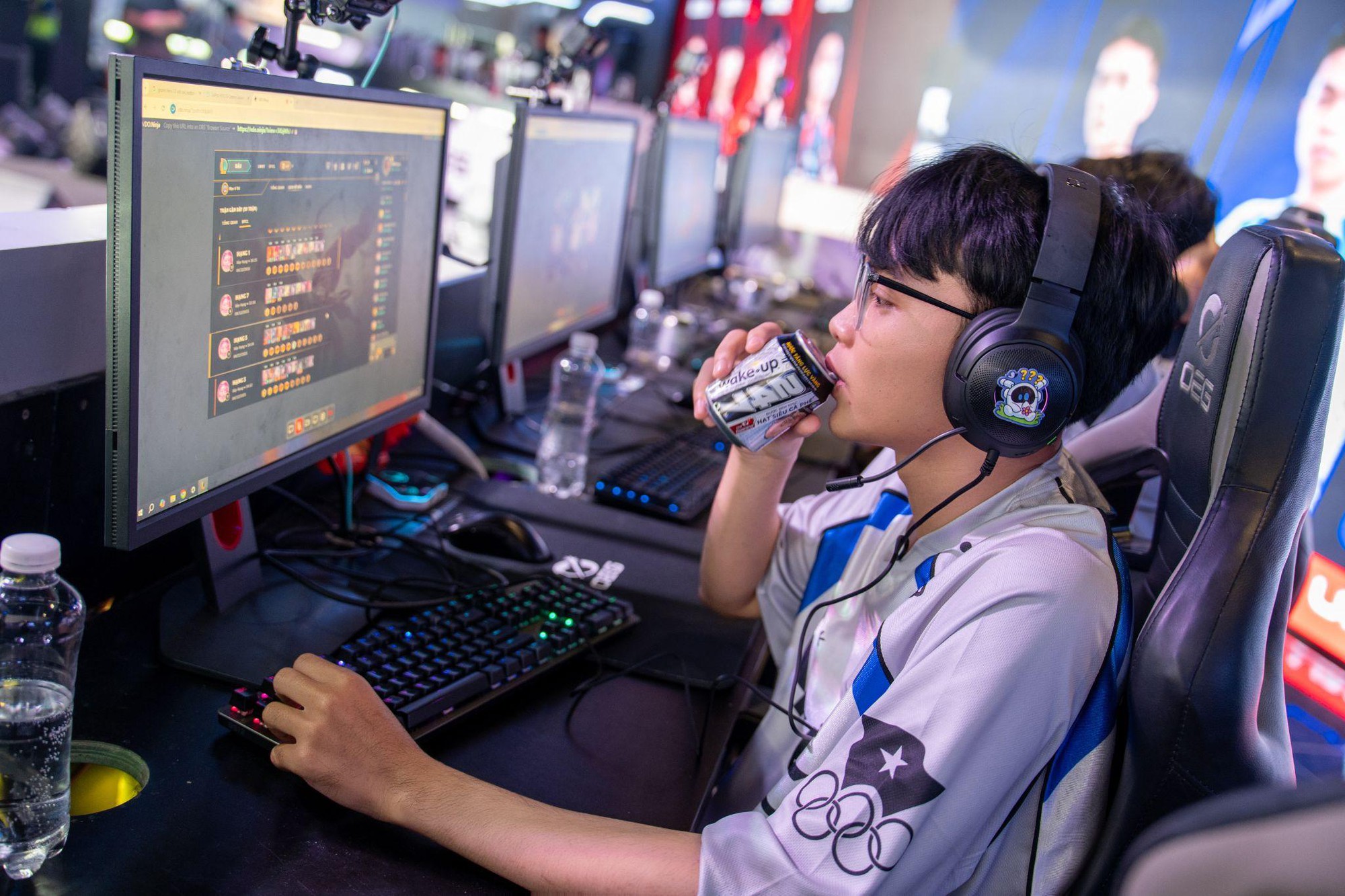 Wake-up 247 tiếp sức cho sinh vi&ecirc;n tr&ecirc;n h&agrave;nh tr&igrave;nh chinh phục đỉnh cao eSports tại NSOC 2025- Ảnh 4.