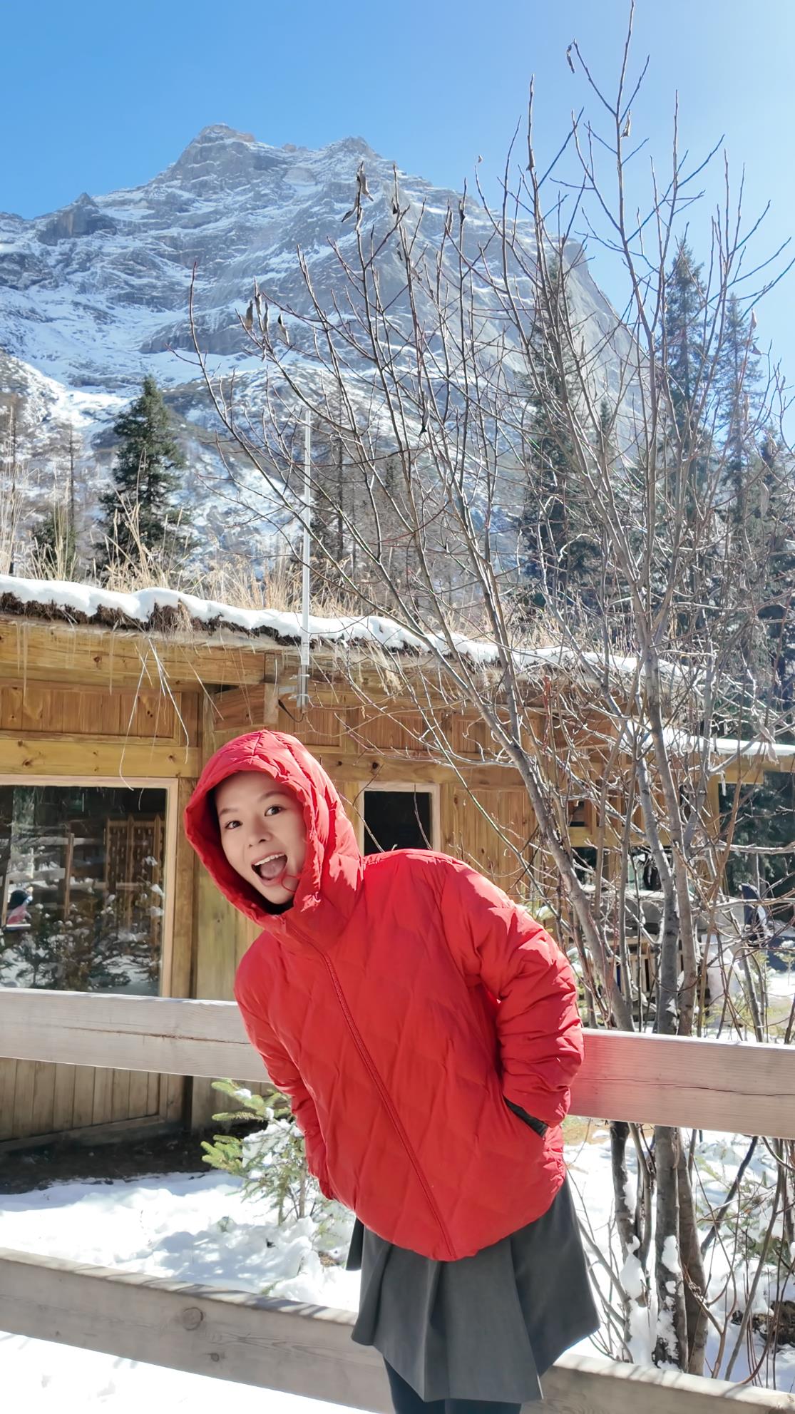 Học c&aacute;c KOLs c&ocirc;ng thức &ldquo;trong ấm, ngo&agrave;i &ecirc;m&rdquo; cho những chuyến đi cuối năm- Ảnh 7.