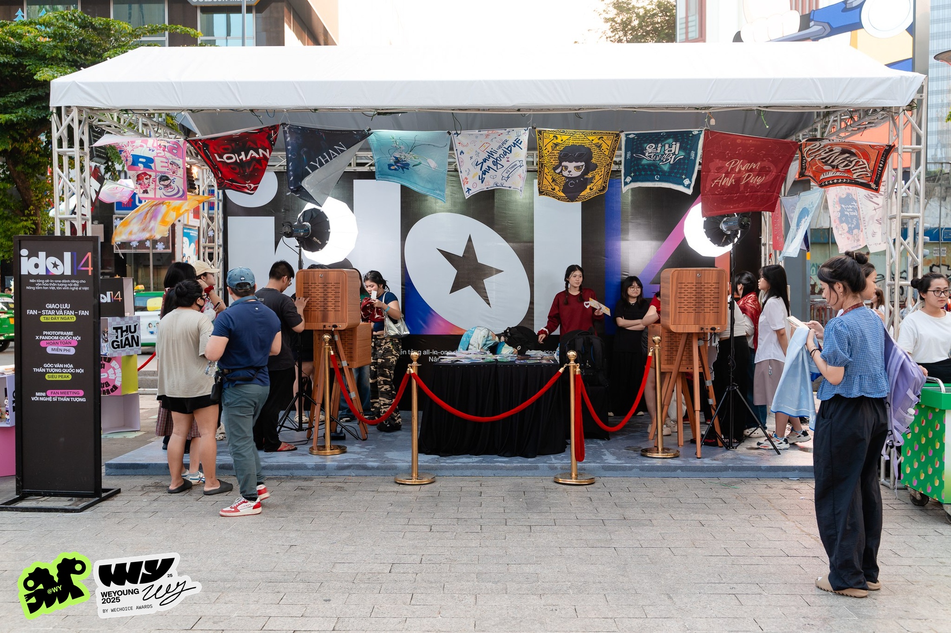 Chỉ c&ograve;n 1 ng&agrave;y đến WeYoung 2025: Cả loạt fandom hot nhất tập hợp, văn ho&aacute; thần tượng Việt ng&agrave;y c&agrave;ng đẹp rực rỡ!- Ảnh 6.