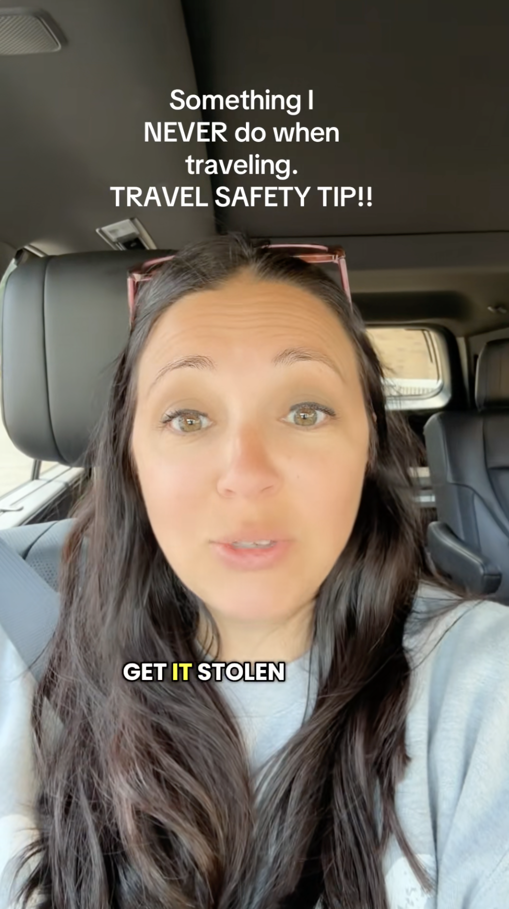 Cảnh b&aacute;o khẩn cho ai c&ograve;n để điện thoại l&ecirc;n khay soi an ninh s&acirc;n bay- Ảnh 2.