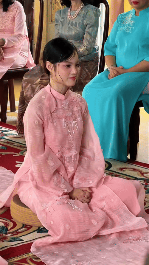 Sao nam Vbiz 41 tuổi c&ugrave;ng bạn g&aacute;i 2K b&iacute; mật kết h&ocirc;n- Ảnh 2.