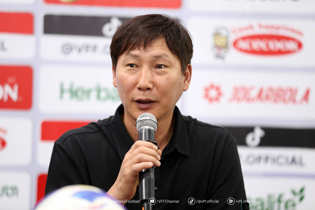 Giải m&atilde; chiếc nhẫn 