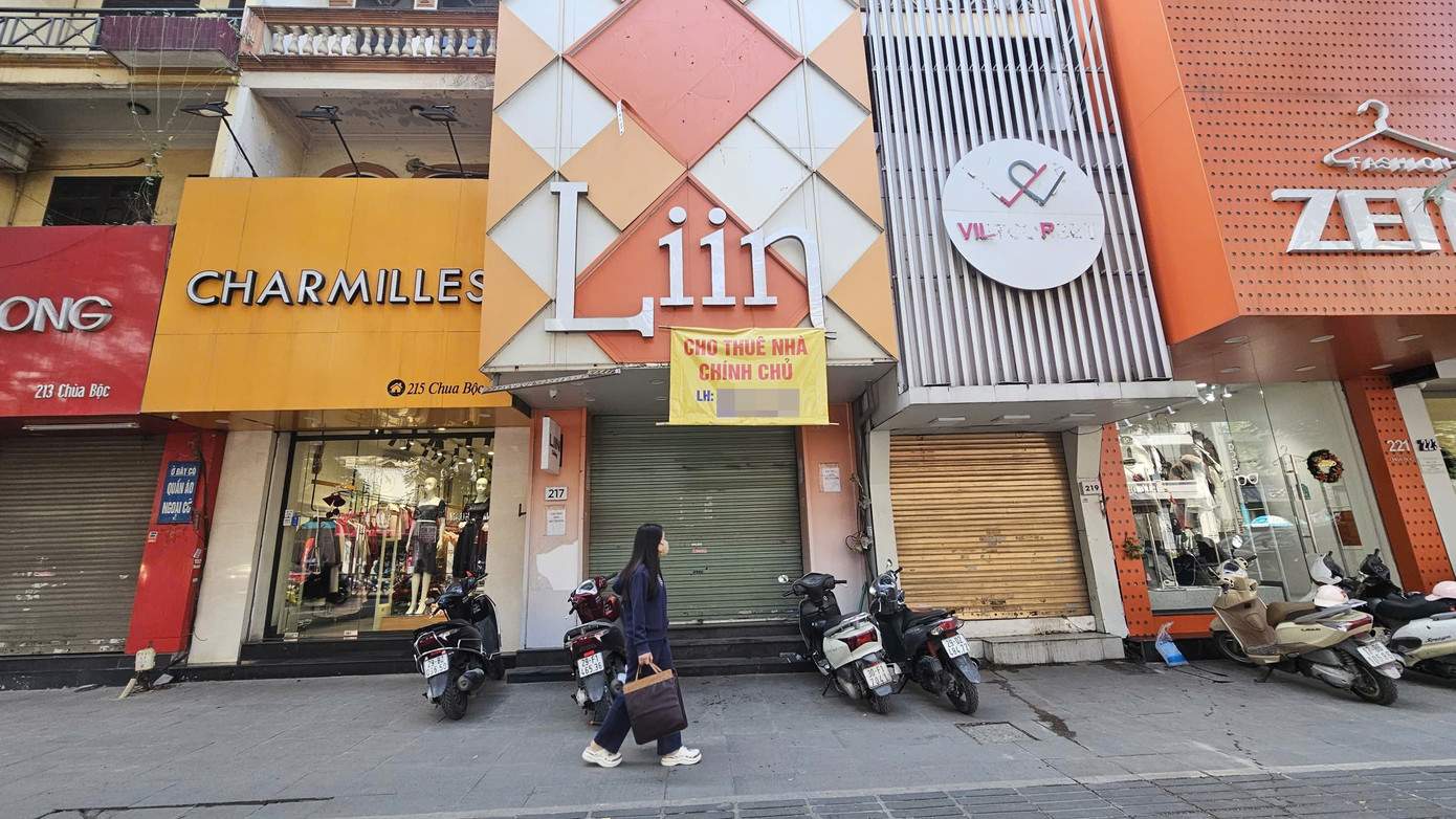 Cảnh nh&agrave; mặt phố cho thu&ecirc; tại "đất v&agrave;ng" H&agrave; Nội ế kh&aacute;ch dịp cuối năm- Ảnh 1.