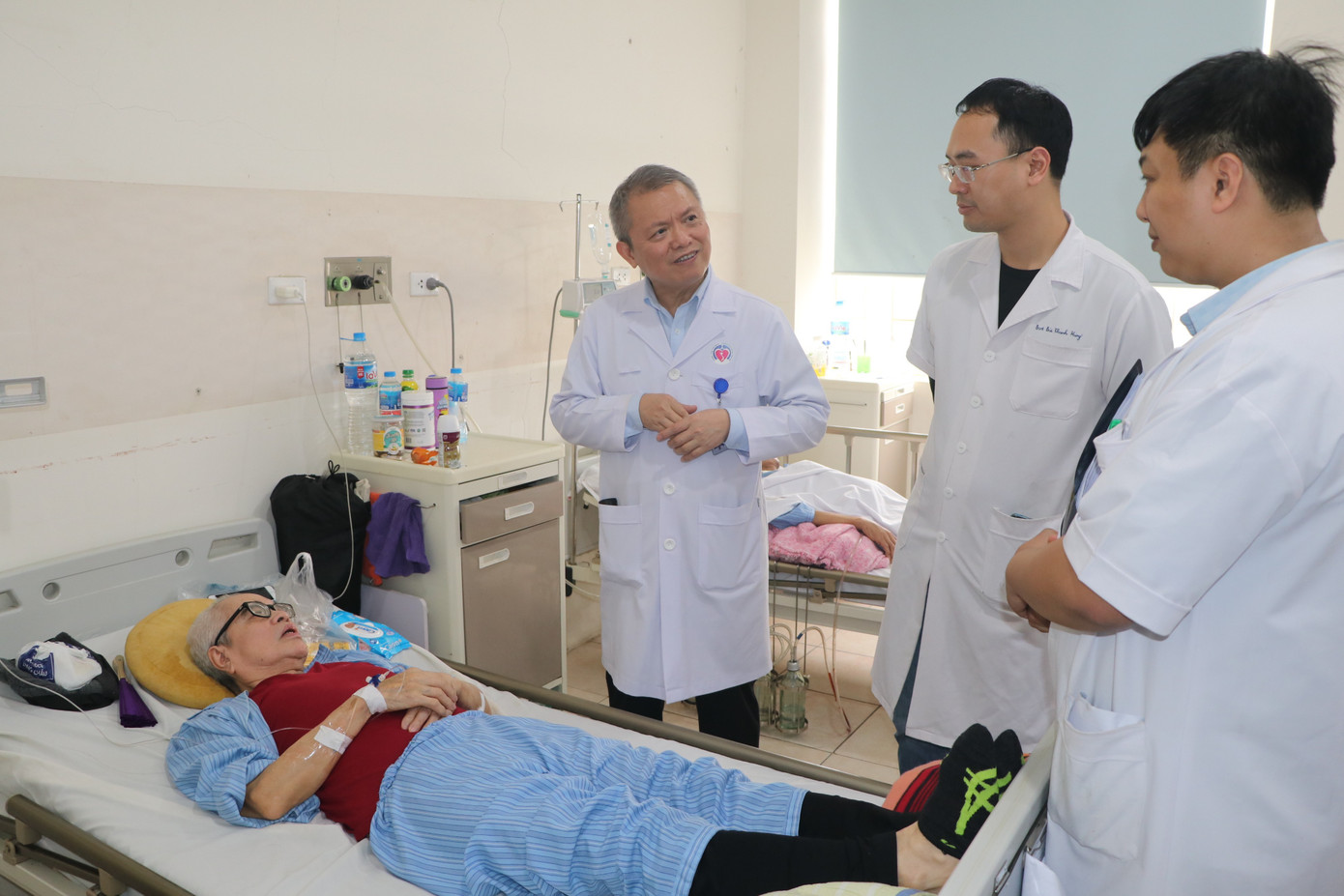 Bằng cấp ngành y: 50 năm qua, hai bộ chưa tìm được tiếng nói chung- Ảnh 2.