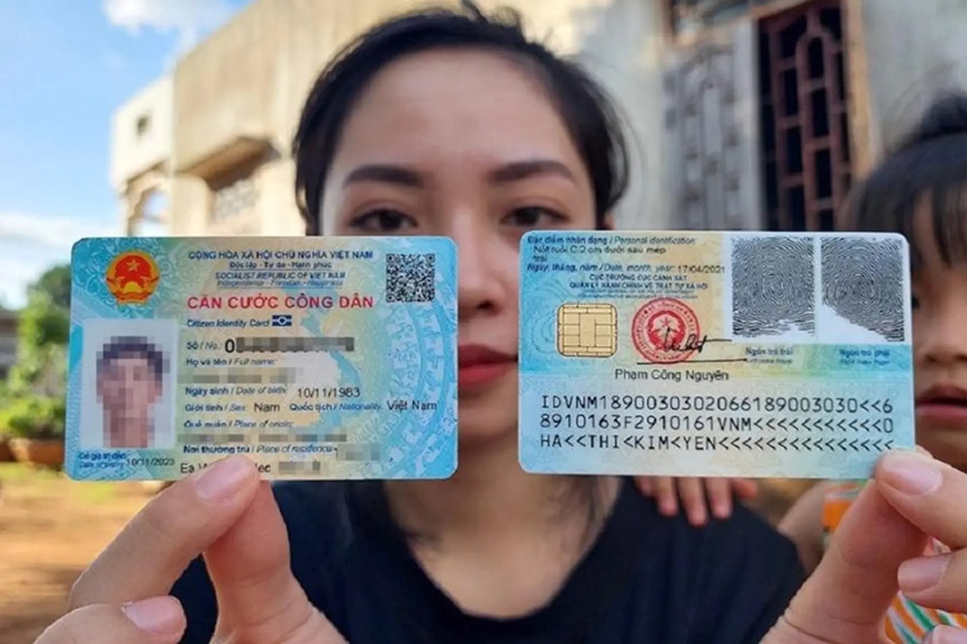 Chỉ hơn 1 tuần nữa, loạt mức phạt mới liên quan đến CCCD chính thức được áp dụng, cao nhất lên đến 10 triệu đồng- Ảnh 1.