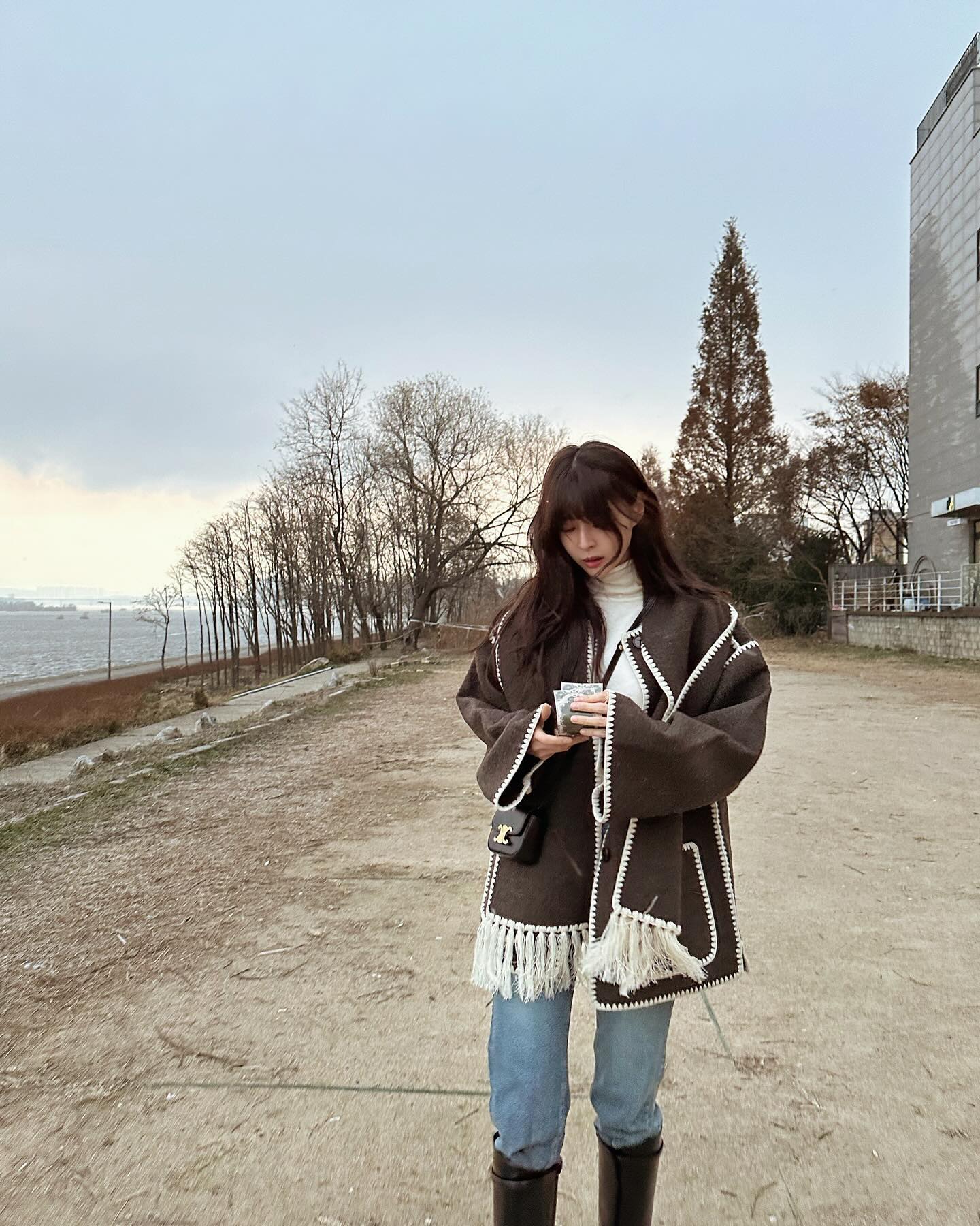 Nữ phụ nổi tiếng khắp châu Á chỉ sau một bộ phim, style U40 không thể tìm thấy 1 set đồ xấu- Ảnh 8.