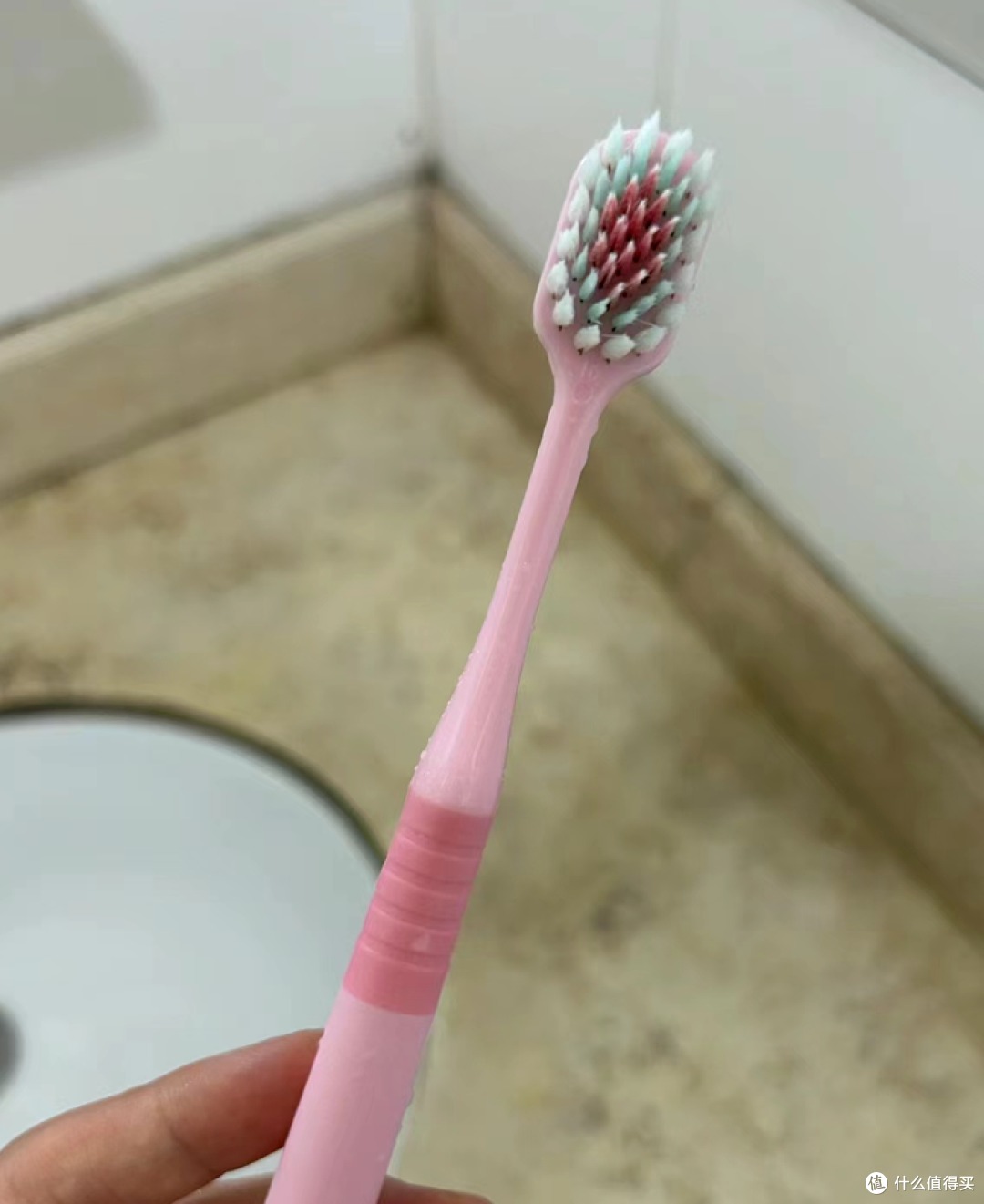 6 thứ bẩn choáng váng, cả nhà dùng suốt mà không ai để ý- Ảnh 6.