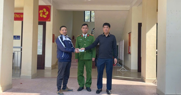 Người đàn ông phát hiện tài khoản MB đuôi "88888888" có 10 triệu đồng chuyển vào: Công an vào cuộc xác minh- Ảnh 1.